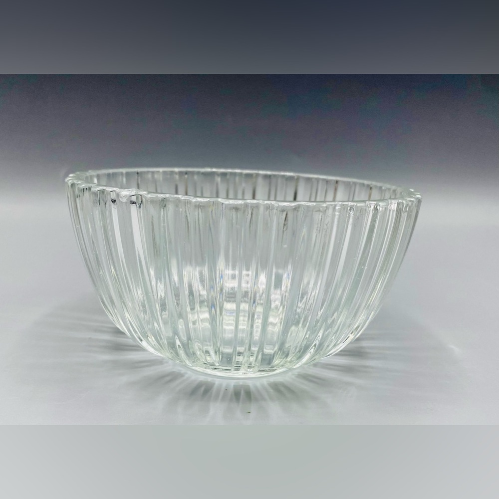 Italian Clear Glass Serving Bowl Decorative Centerpiece Vertical Cuts